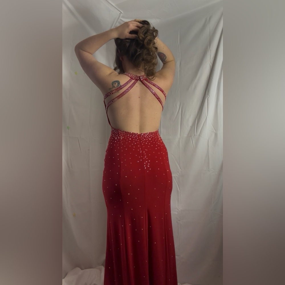 VTG 90s/Y2K Red Jeweled Open Back Full Length Formal Dress Size M-L - Picture 2 of 16